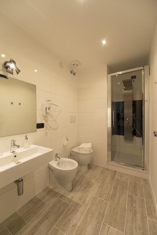 So&Leo Guest House Генуя Номер фото