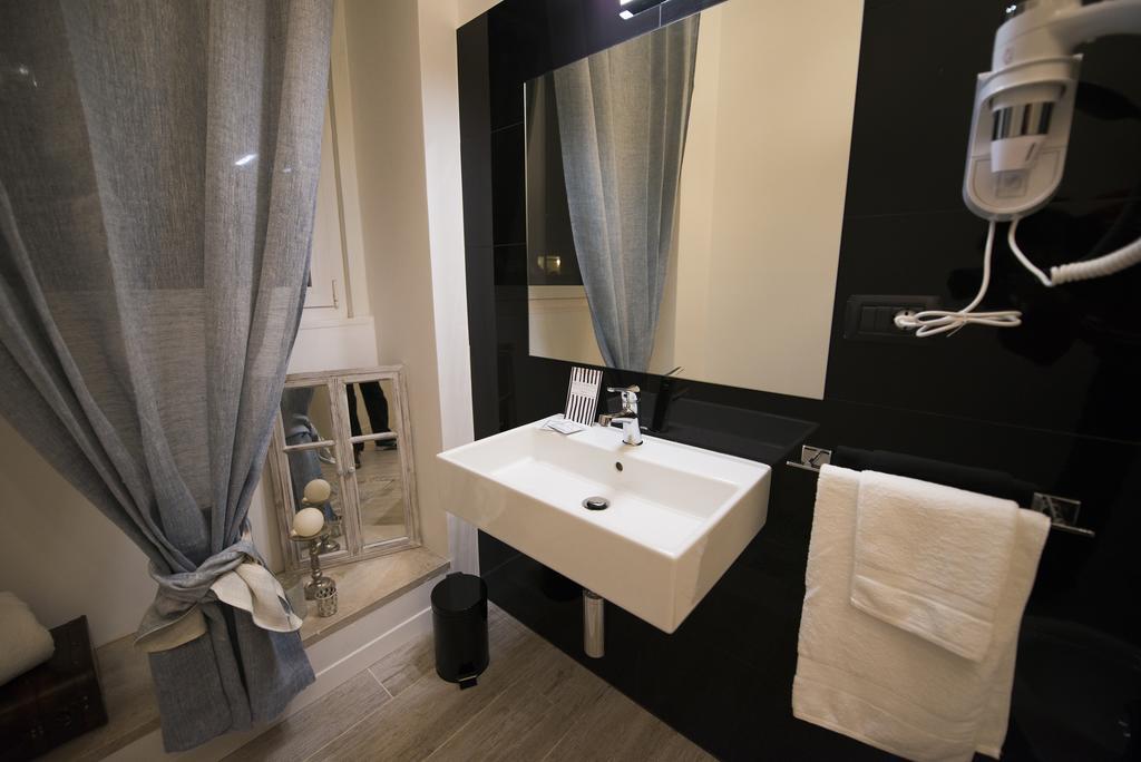 So&Leo Guest House Генуя Номер фото